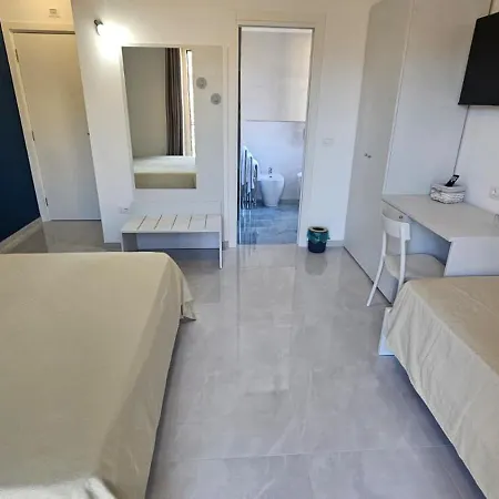 Sunrise סקליאה